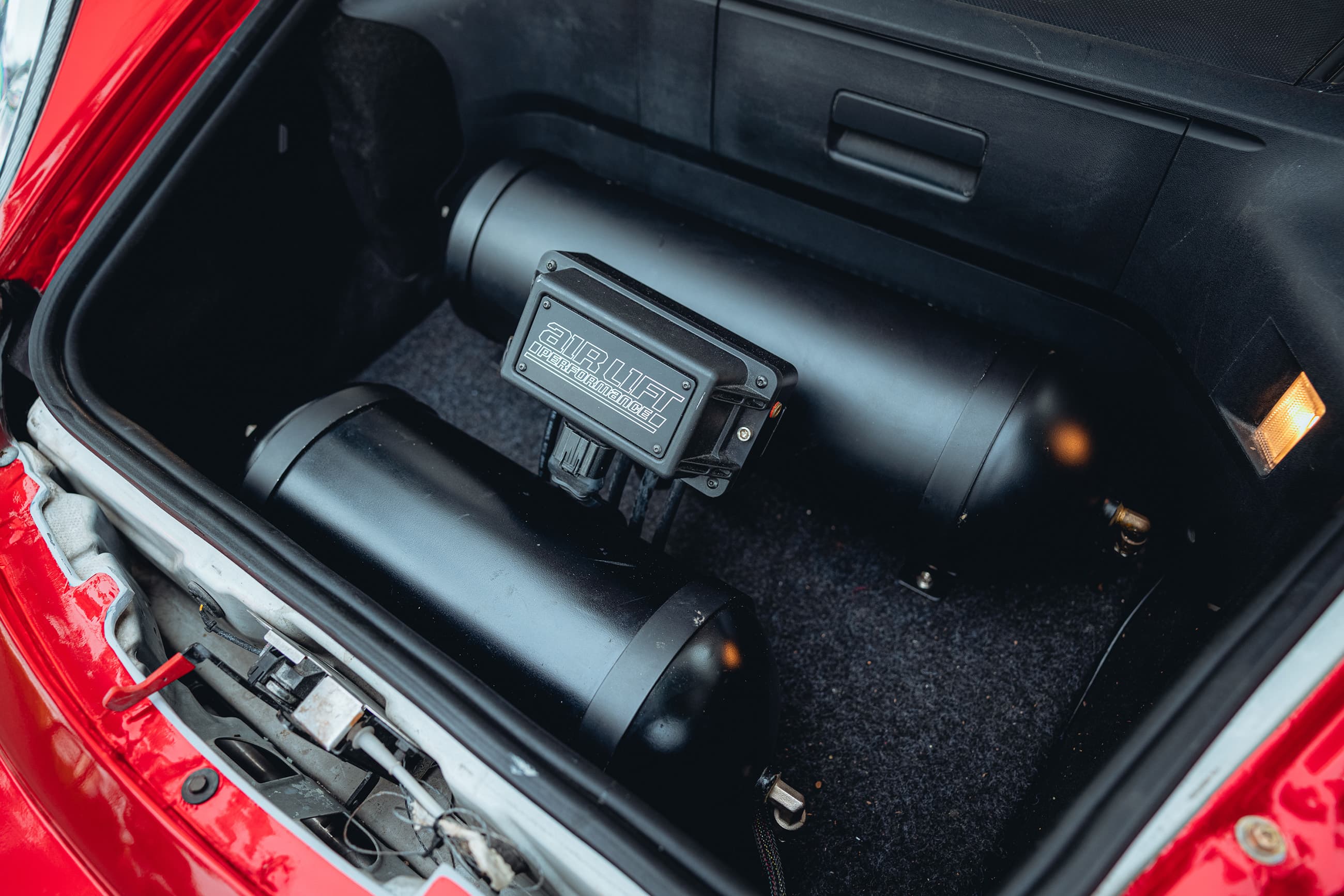 Karma Porsche 987 - trunk close up