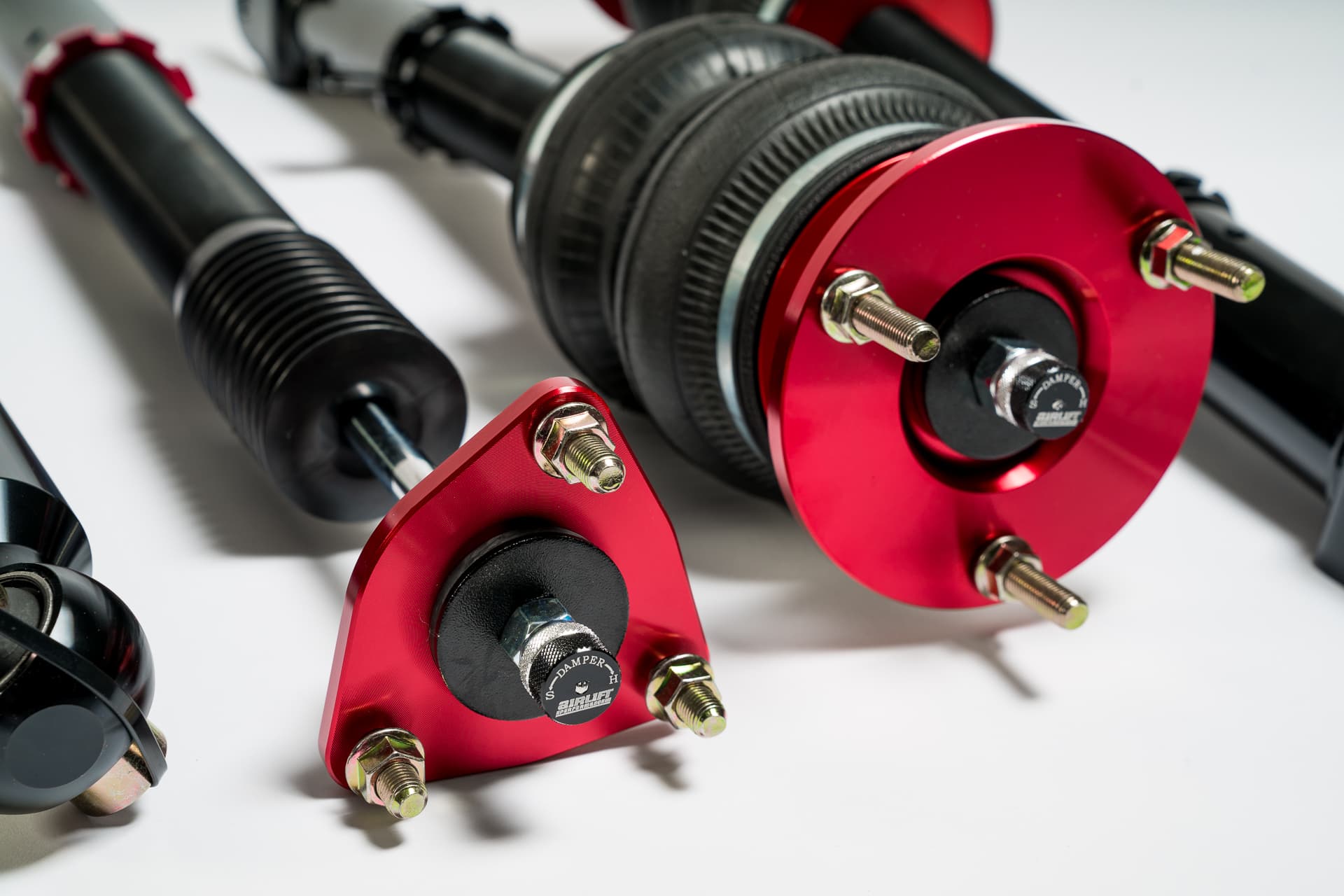 Air Lift Performance suspension for LExus XE30